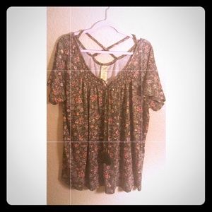 Plus Size Short Sleeve Loose Floral Shirt